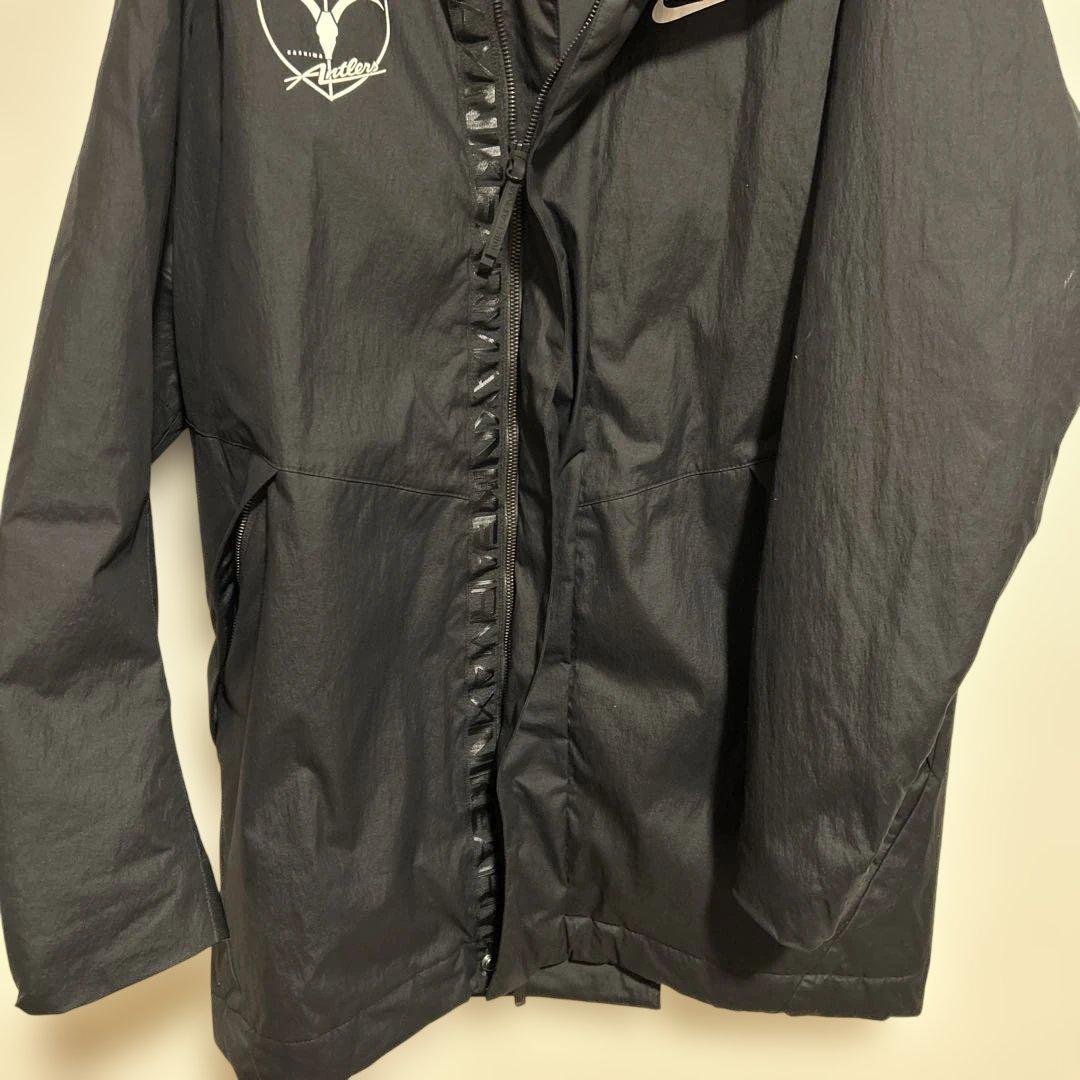 【ナイキエアマックス×鹿島アントラーズ】中綿ベンチコート　ブラック　ナイロン　Ｌ