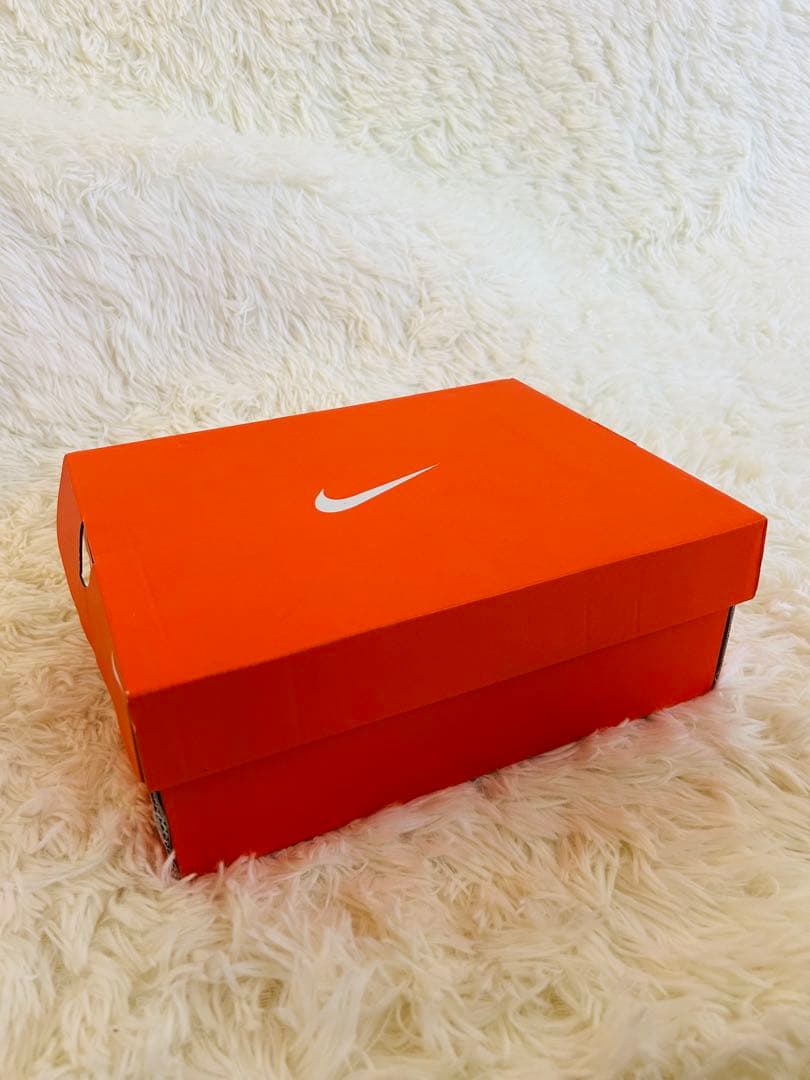 【新品】値下げ‼️ナイキ ファントム GX 2 プロ AG-Pro 24.0㎝