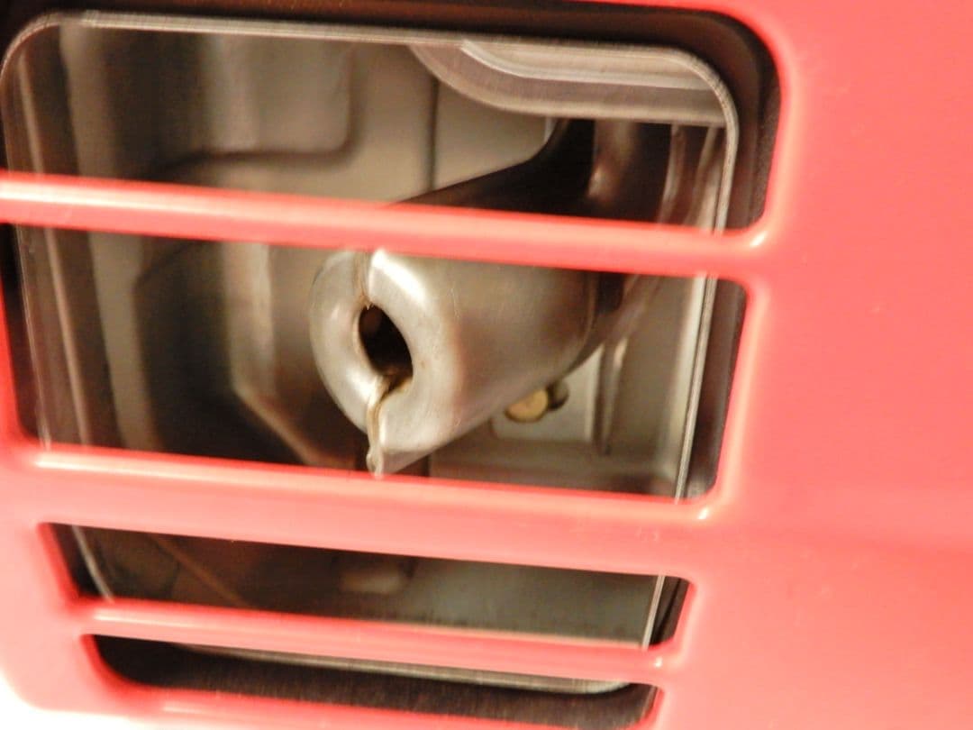 【新品未使用】新ダイワ ガソリンエンジン発電機 EG551