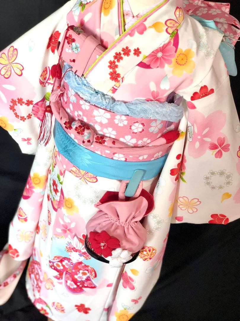 【式部浪漫】七五三　ブランド　7歳　刺繍　着物　作り帯　セット　日本製　女の子