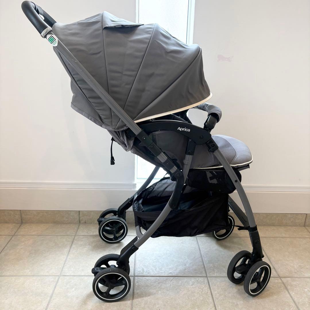 【美品】 Aprica ラクーナ クッション ベビーカー グレー 両対面式 A型