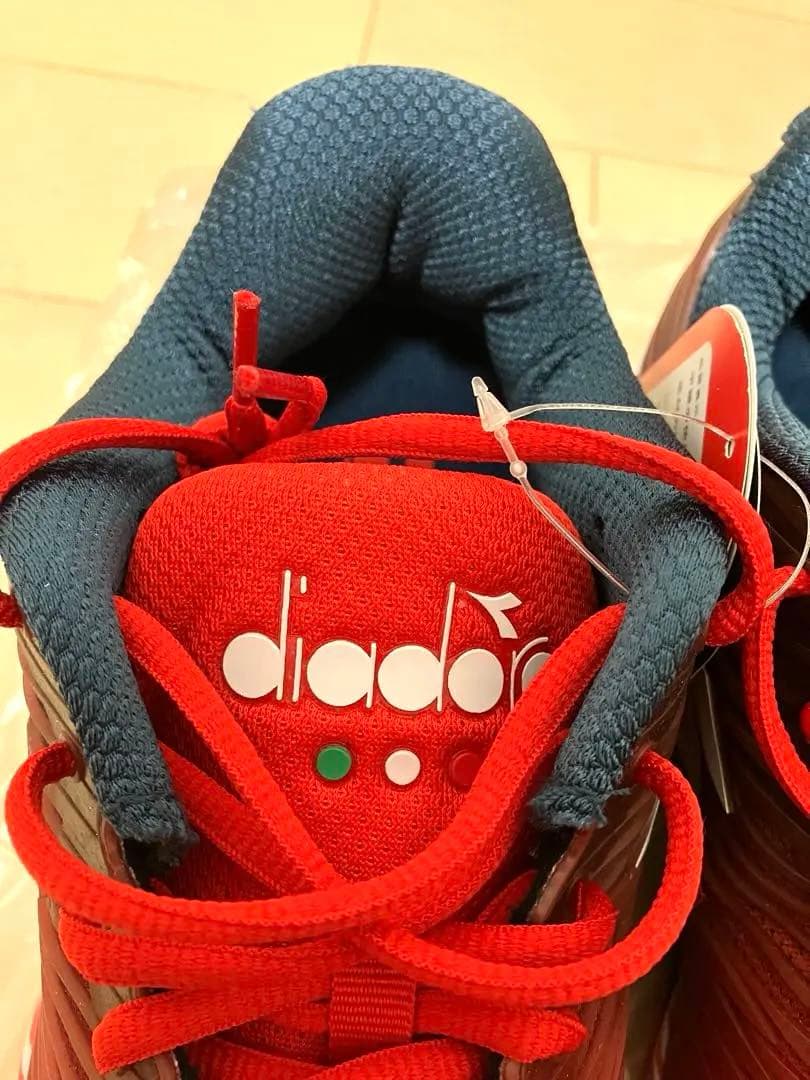 新品未使用品！　DIADORA ディアドラ テニスシューズ 28.5cm