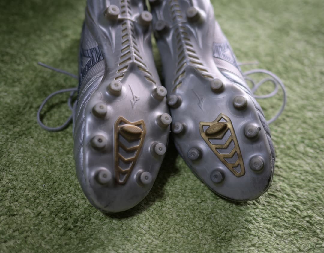 美品 モレリアネオIV β JAPAN P1GA254004ギャラクシーシルバー