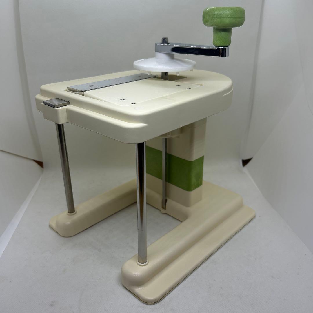 新品　キャベツくん 本体 手動 千切り スライサー 新品交換替刃3枚付 千葉工業