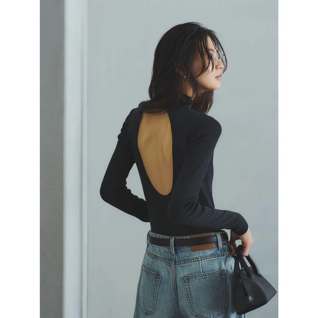 【新品】バックオープンニットボディスーツ