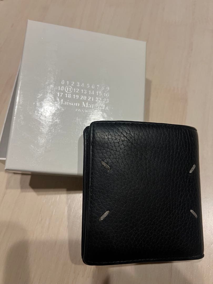 あーいよ　Maison Margiela 4ステッチ フリップフラップ