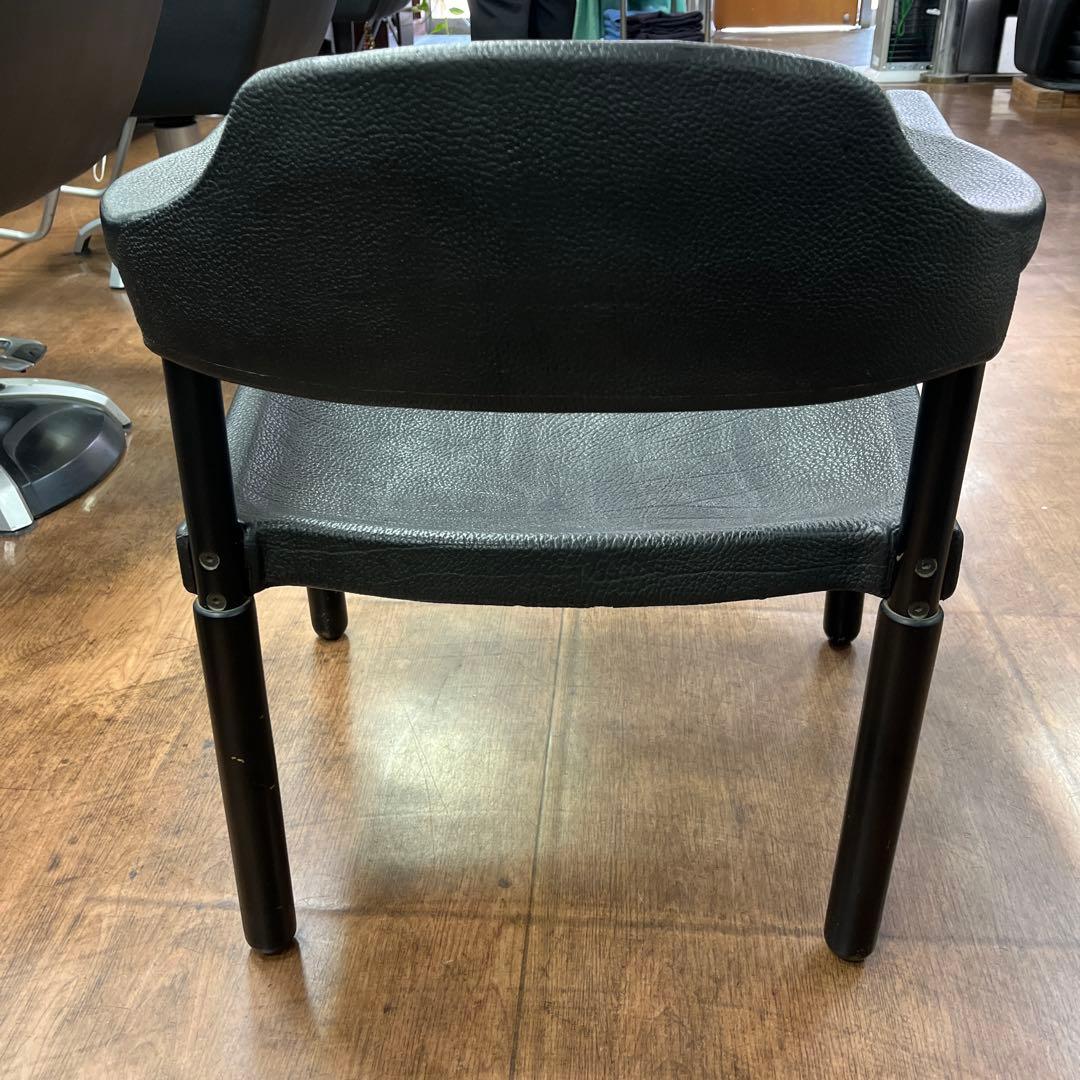 カッシーナレオナルドアームチェア