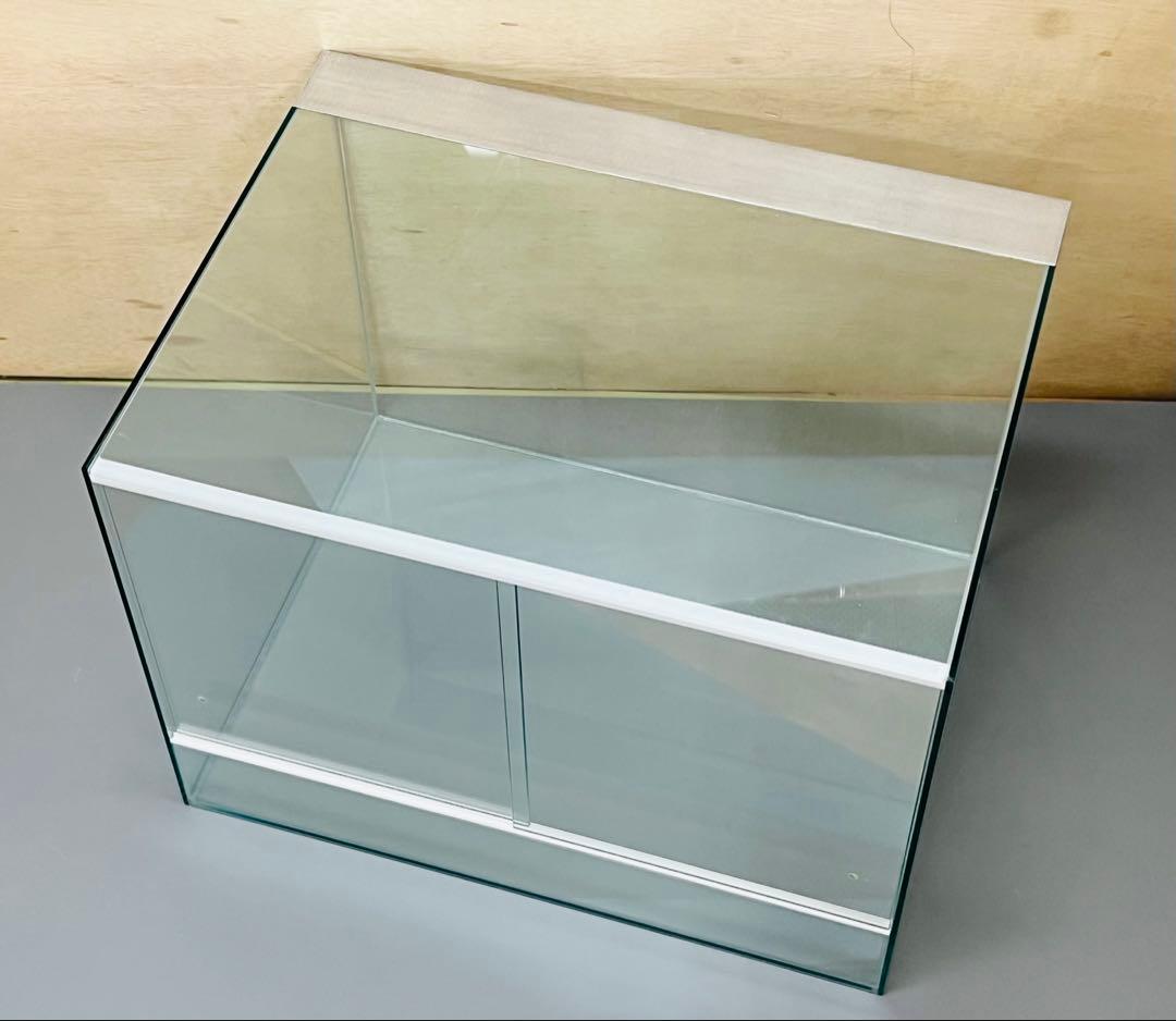 600×450x450㎜サイズ　パルダリウム・テラリウム水槽