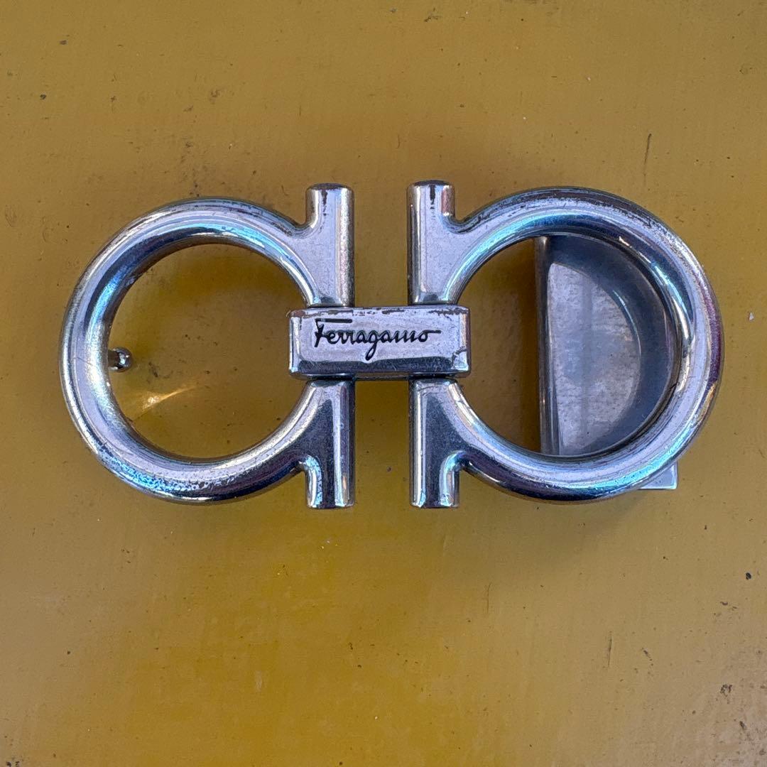 Ferragamo シルバー ベルト用バックル