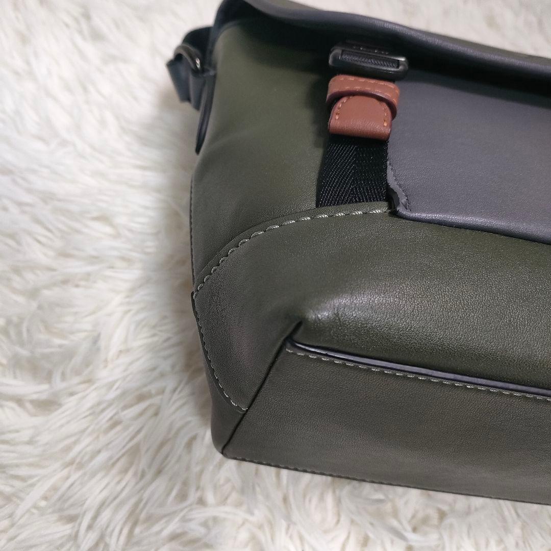 ◎美品 コーチ ショルダーバッグ バイカラー メッセンジャーバック リーグバイク