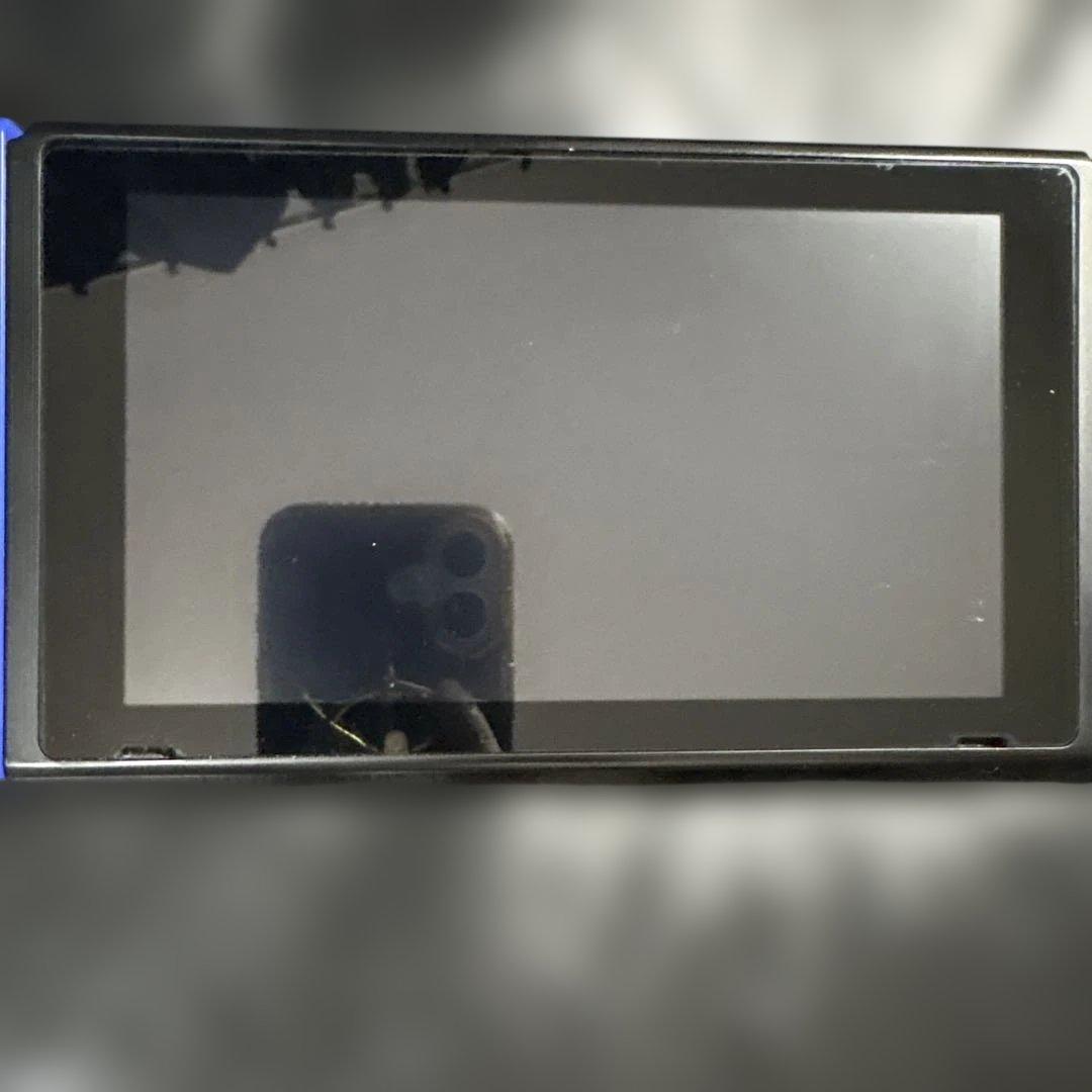 k*様 Nintendo Switch 本体+充電器(+人生ゲーム)