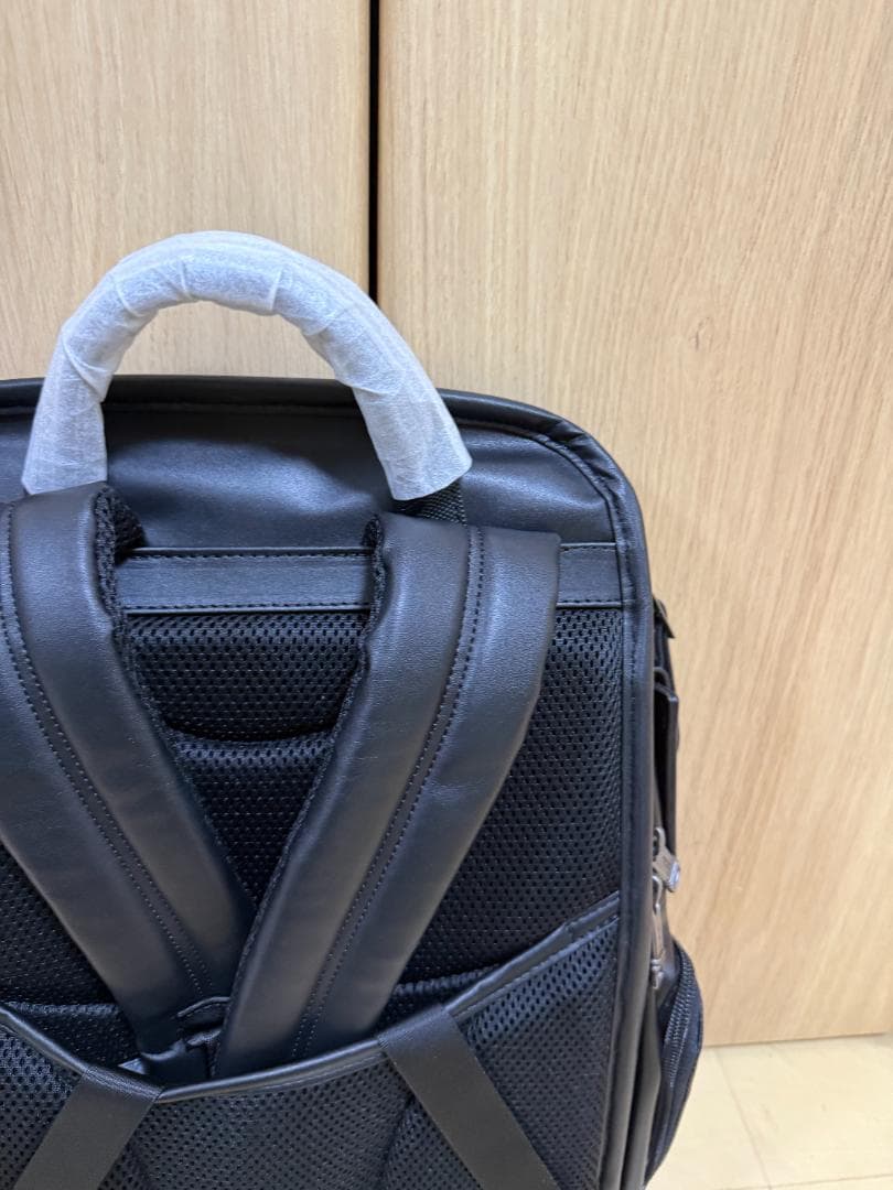 TUMIブラック牛革ALPHA 3ショルダーバッグビジネス通勤リュック