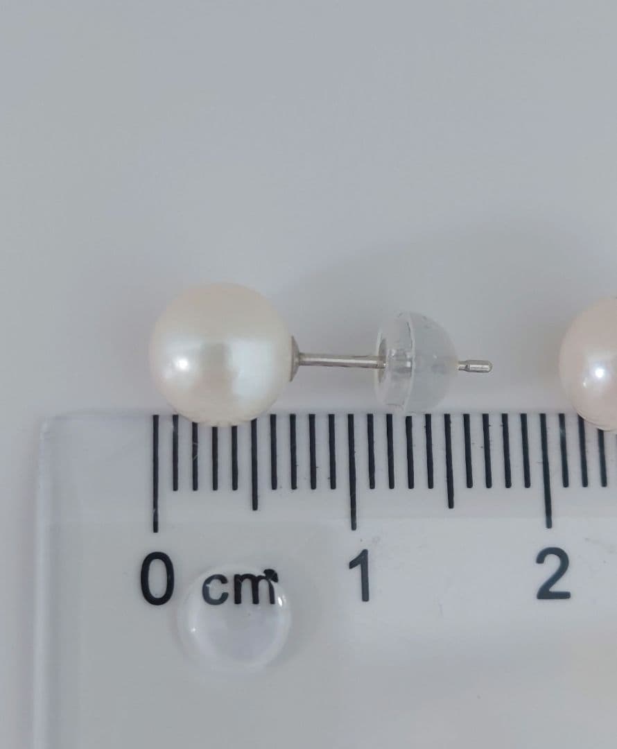 【2/7 までの出品】K18WG あこや真珠ピアス