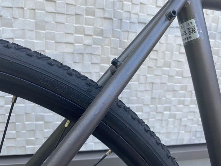 FUJI FEATHER CX+ 52 700c スレート