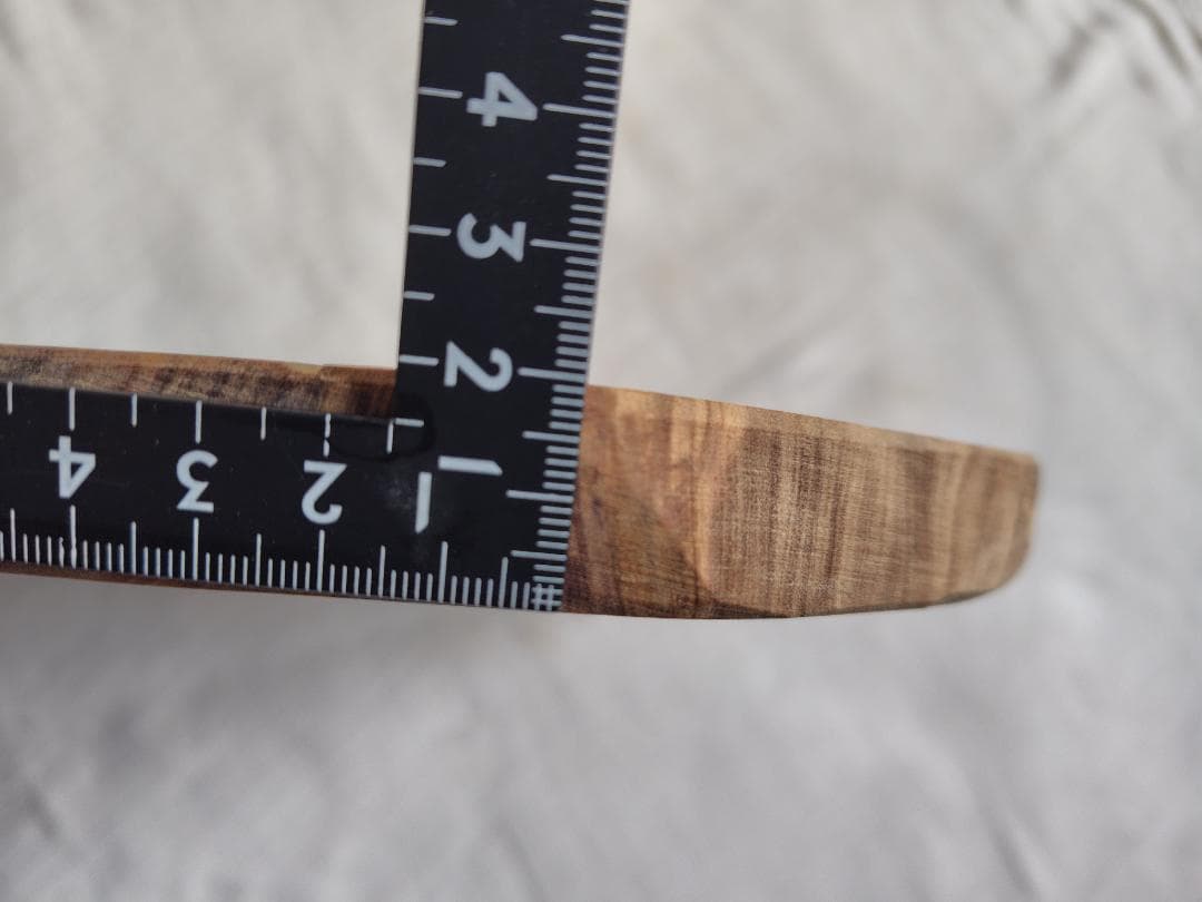 イタリア製オリーブウッド大判カッティングボード34cm厚1.9cm天然木　一点物