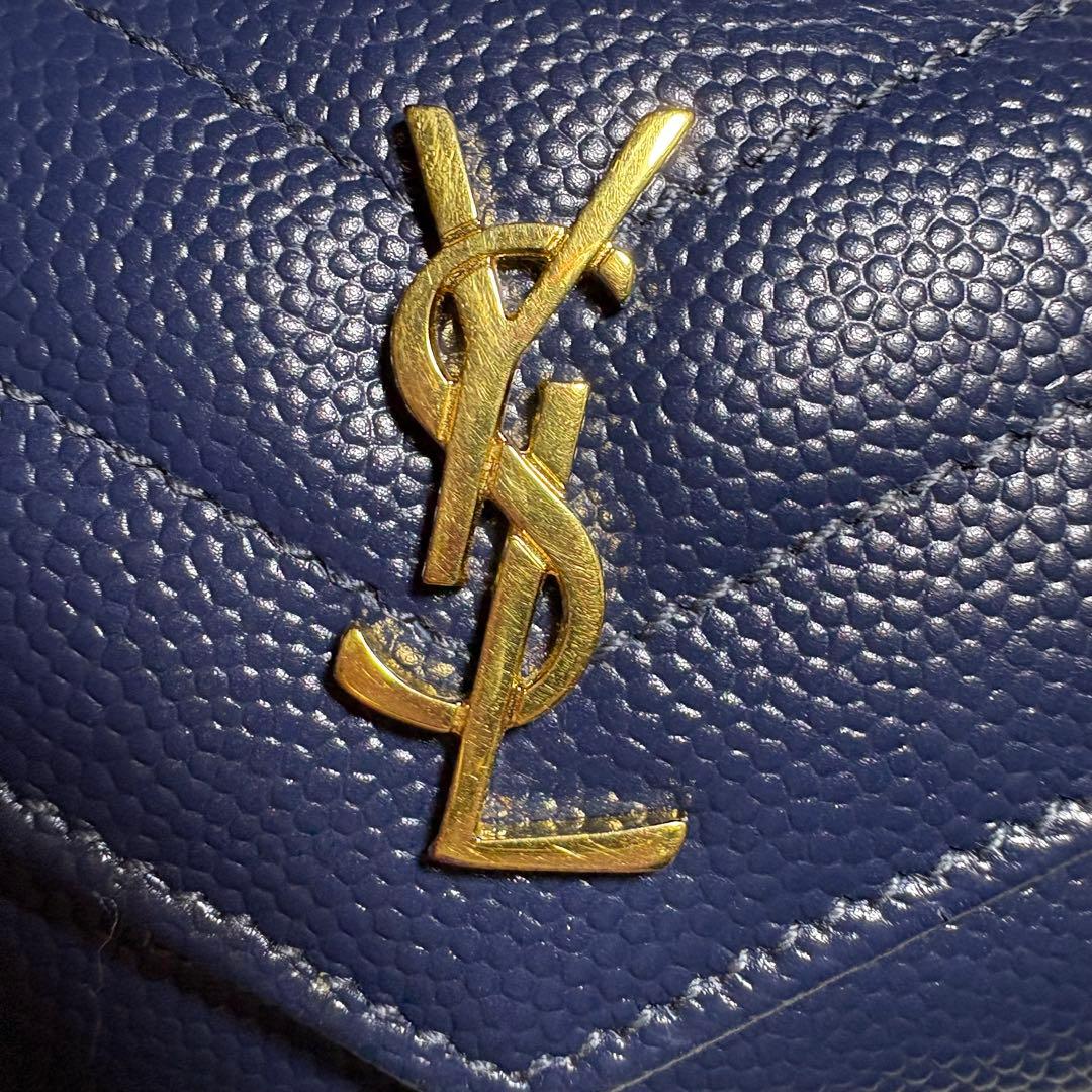 美品 三つ折り 財布 Vステッチ キャビアスキン YSLロゴ ネイビー