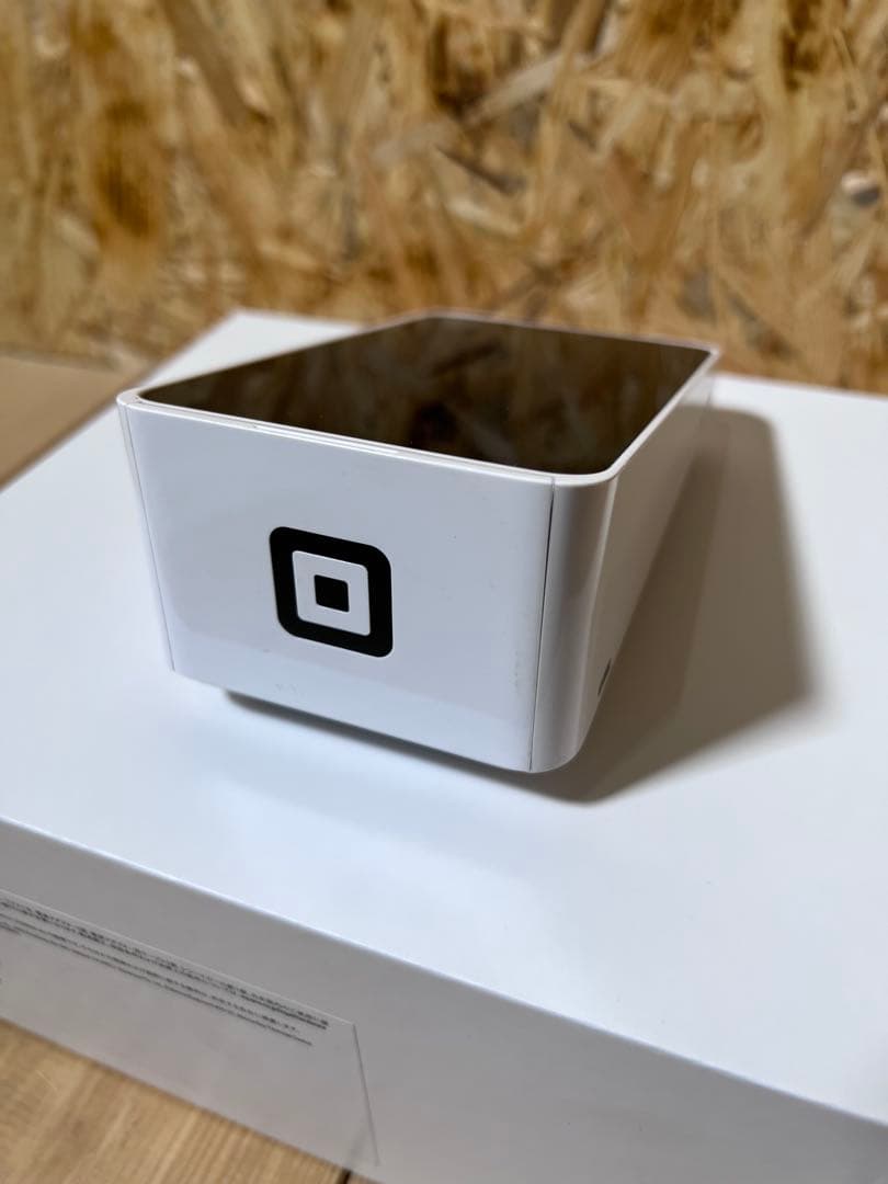 Square Terminal ホワイト