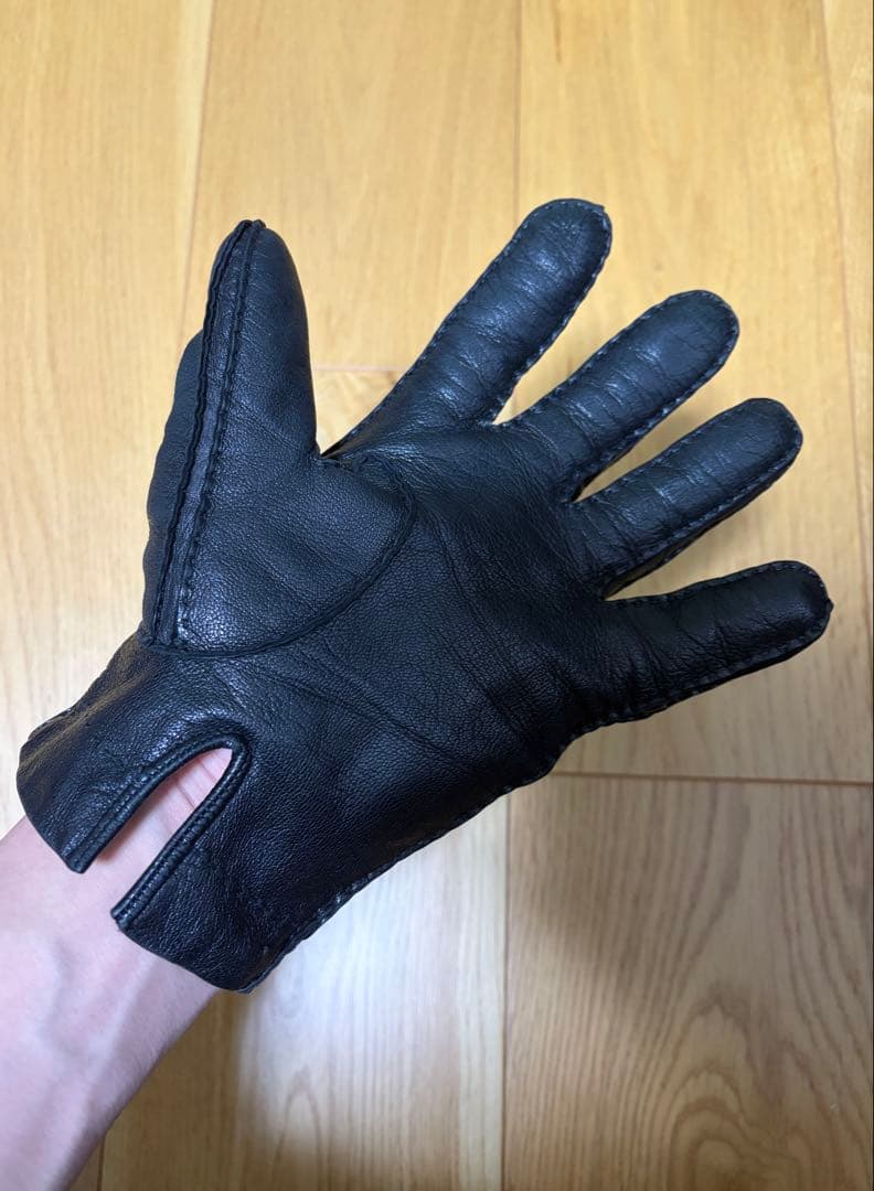 【美品】PRADA レザーグローブ