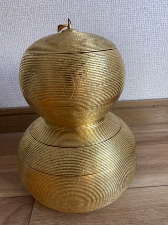 瓢箪型 四段重 金彩 漆器 菓子器 重箱 弁当箱 蓋物 ひょうたん  正月