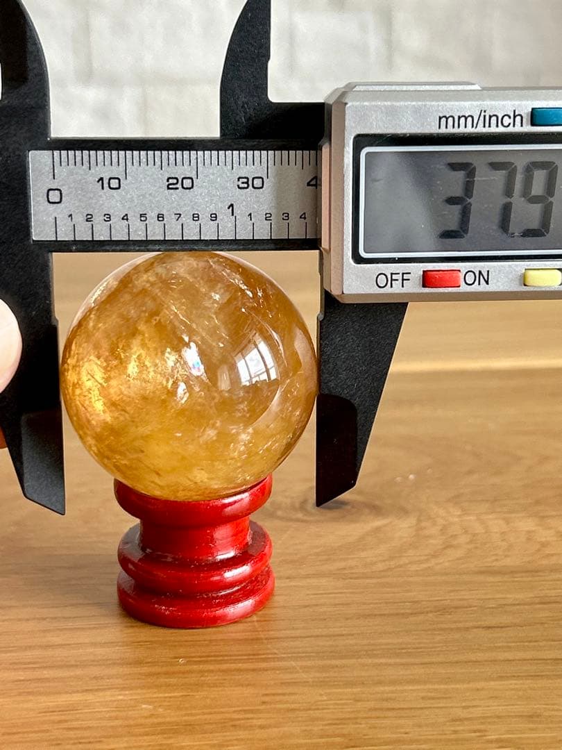 ✨やす✨ゴールデンカルサイト　約38㎜　丸玉　スフィア