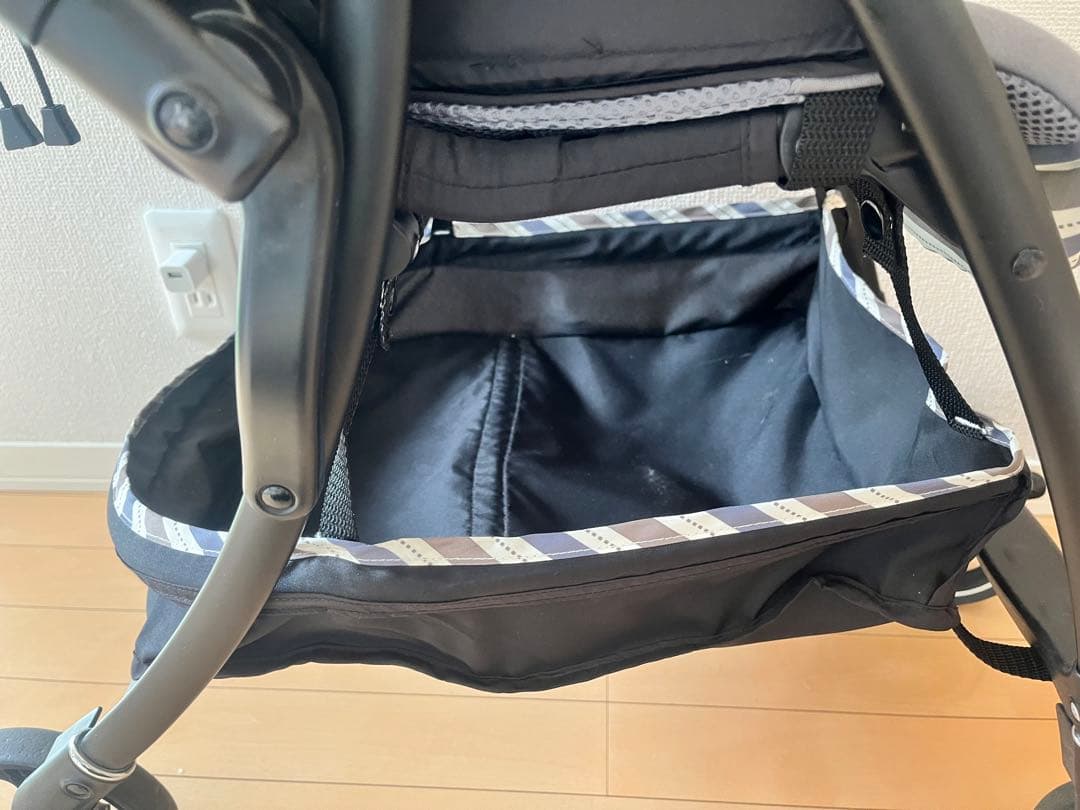 Aprica ラクーナエアーコンパクト　説明書有　ベビーカー　軽量