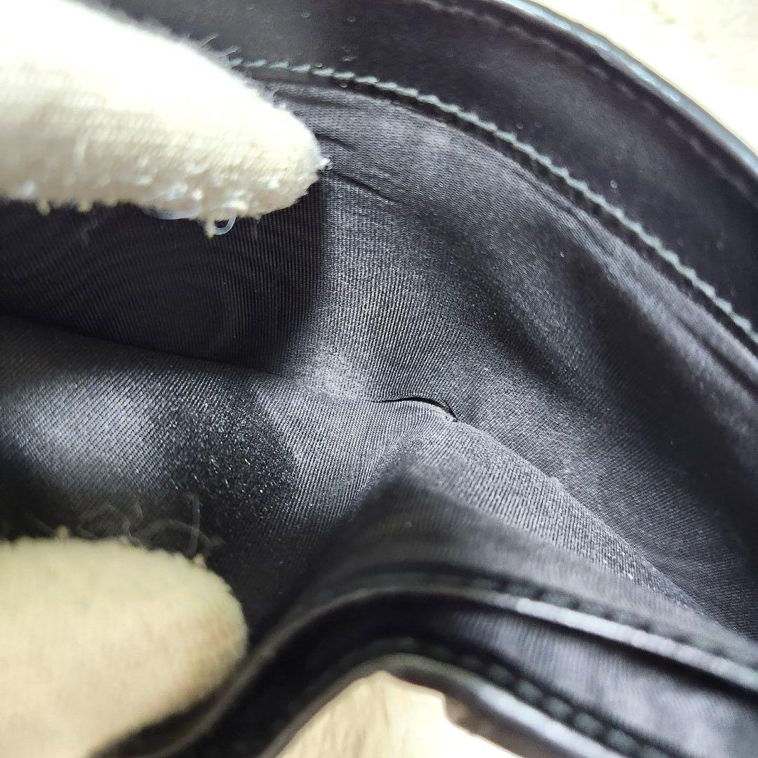 ✨極美品✨グッチ　二つ折り　小銭入れ　スネーク　アニマリエ　レザー　PVC