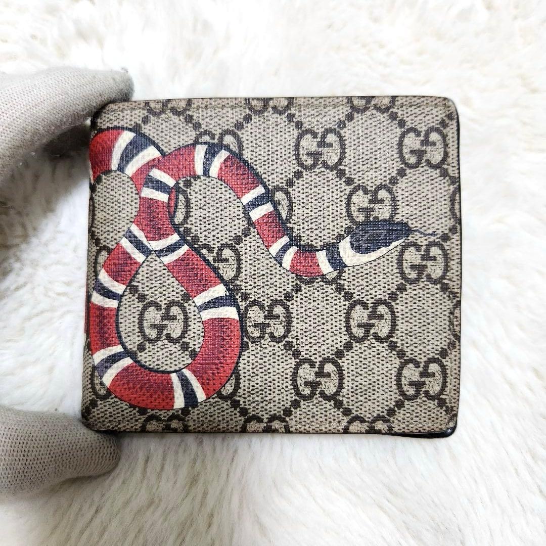 ✨極美品✨グッチ　二つ折り　小銭入れ　スネーク　アニマリエ　レザー　PVC