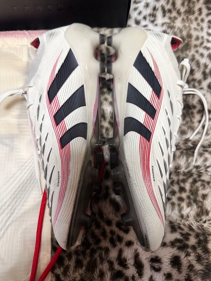 アディダス プレデター エリート AG 28cm 美品 シューズケース 箱付き