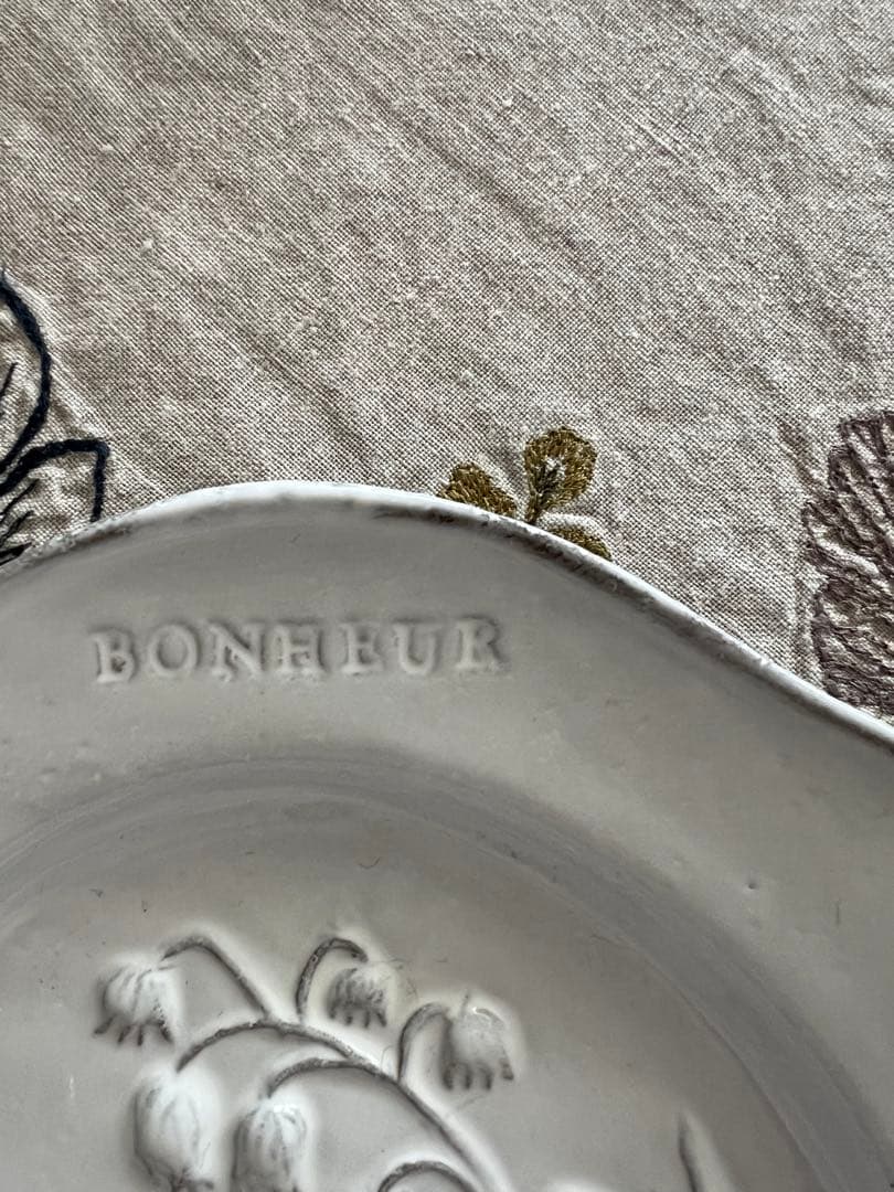 アスティエ・ド・ヴィラット すずらん プレート Astier BONHEUR