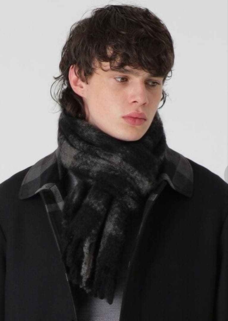 新品　モヘヤシャギー　クレストブリッジ　マフラー　ブラックレーベル