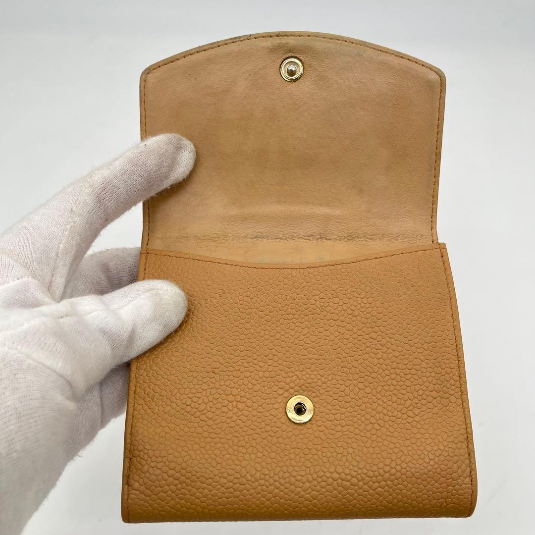 シャネル 二つ折り財布 ココマーク キャビアスキン Wホック レザー ベージュ