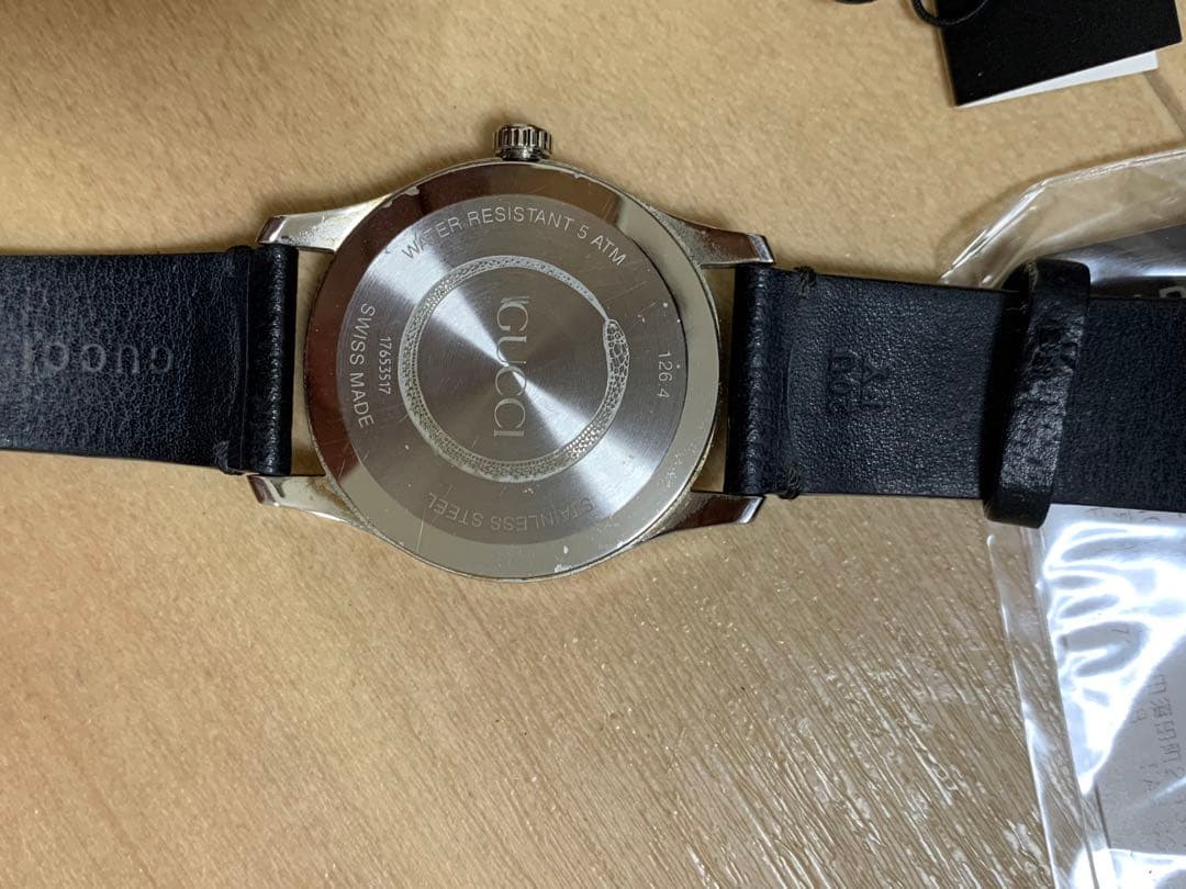 Gucci 蜂デザイン 時計 ya1264067a seiko citizen