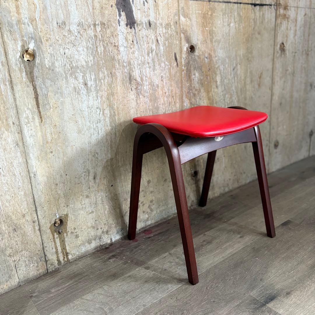 秋田木工　スタッキングスツール　レッド　剣持勇　曲木　①