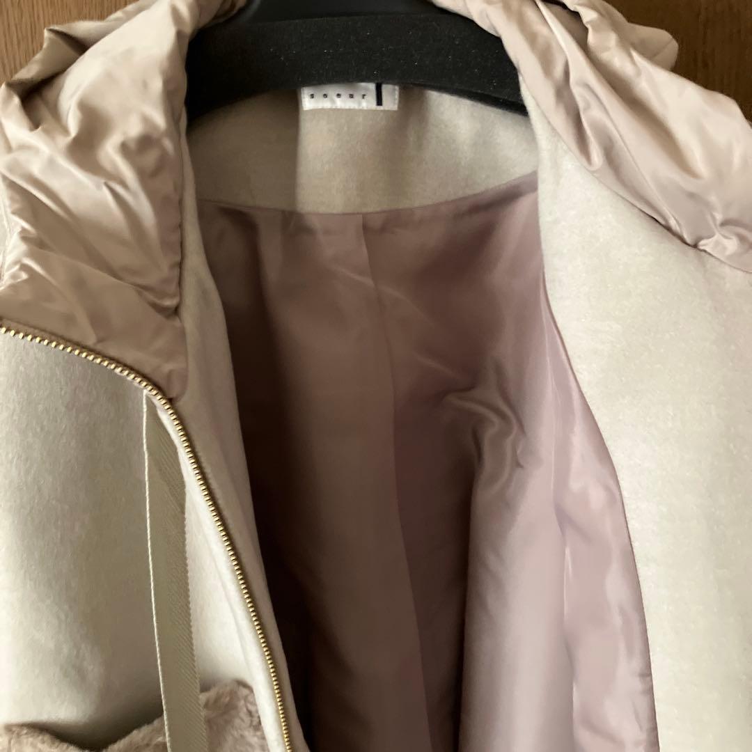 フード付きベージュジャケット soeure7 お値下げ‼️