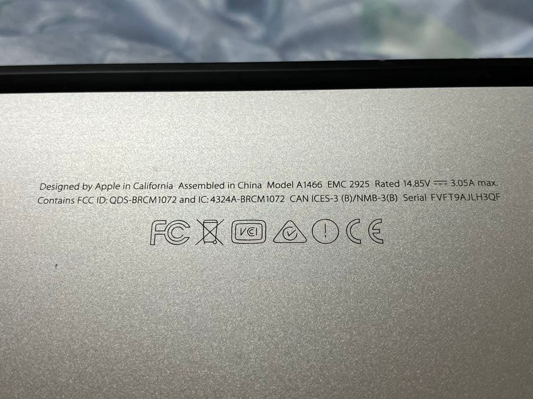 MacBook本体 MacBook Air (Intel Core i5) Model A1466