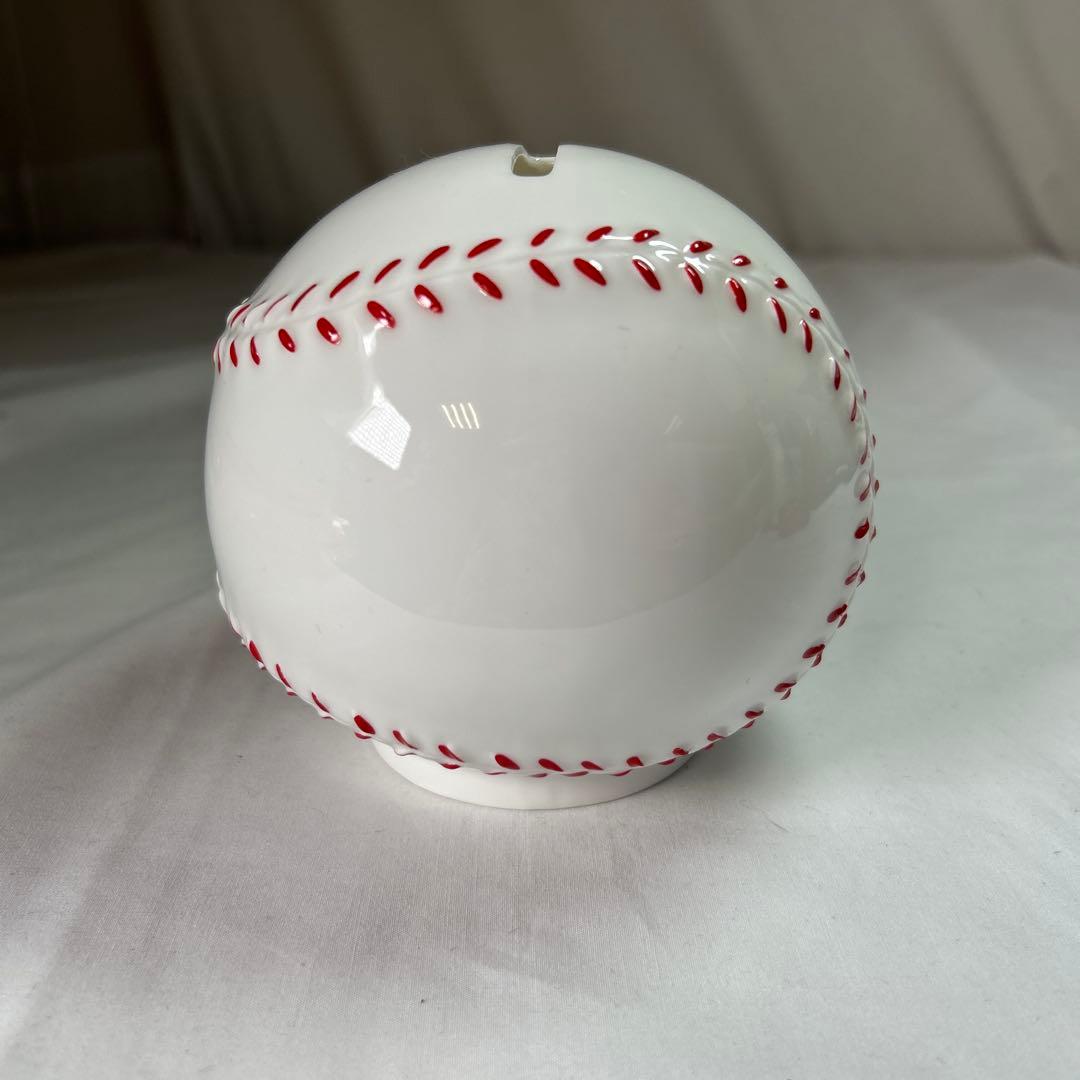 【iy/1.6/18】Tiffany & Co. 野球ボール型貯金箱
