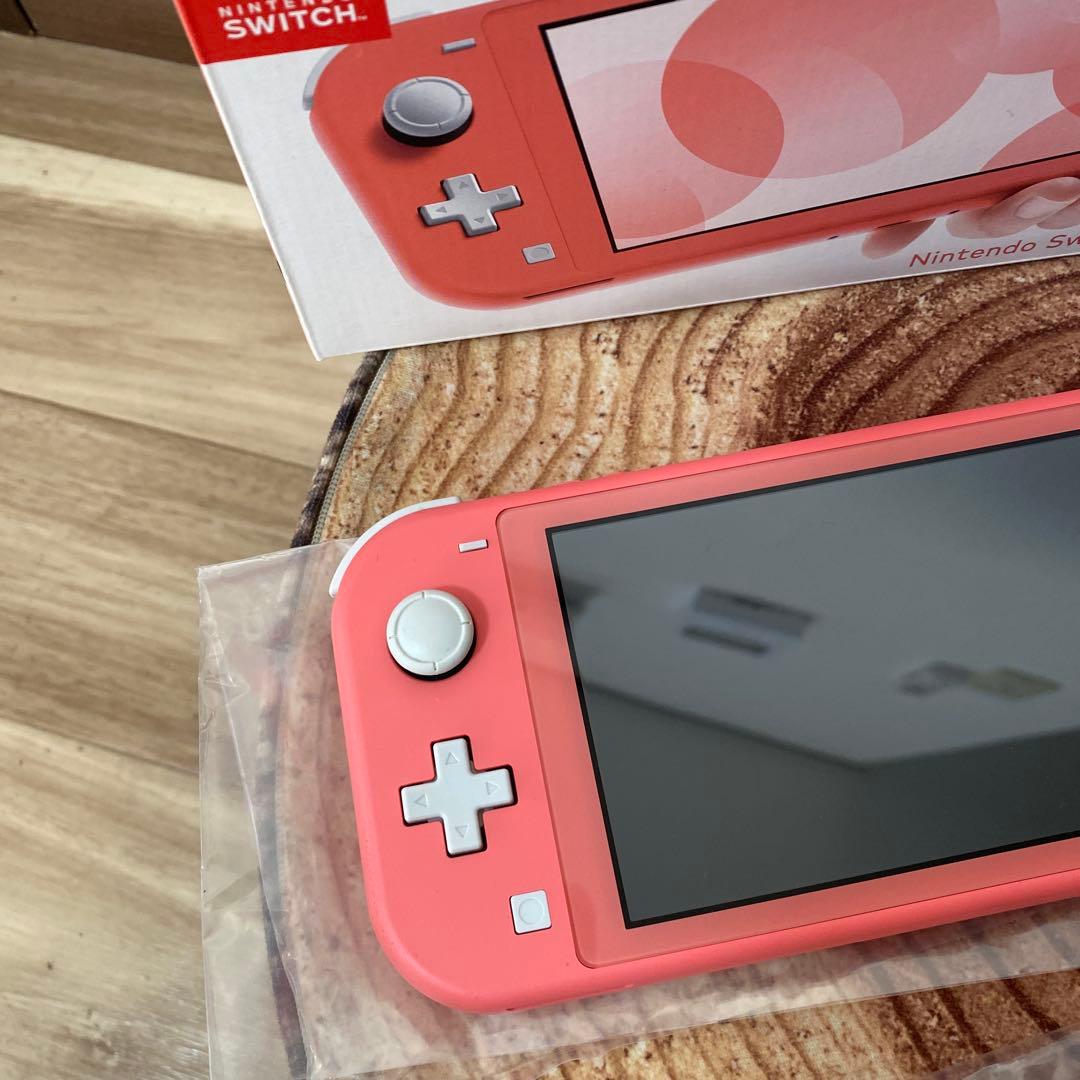 Nintendo Switch Lite ピンク本体