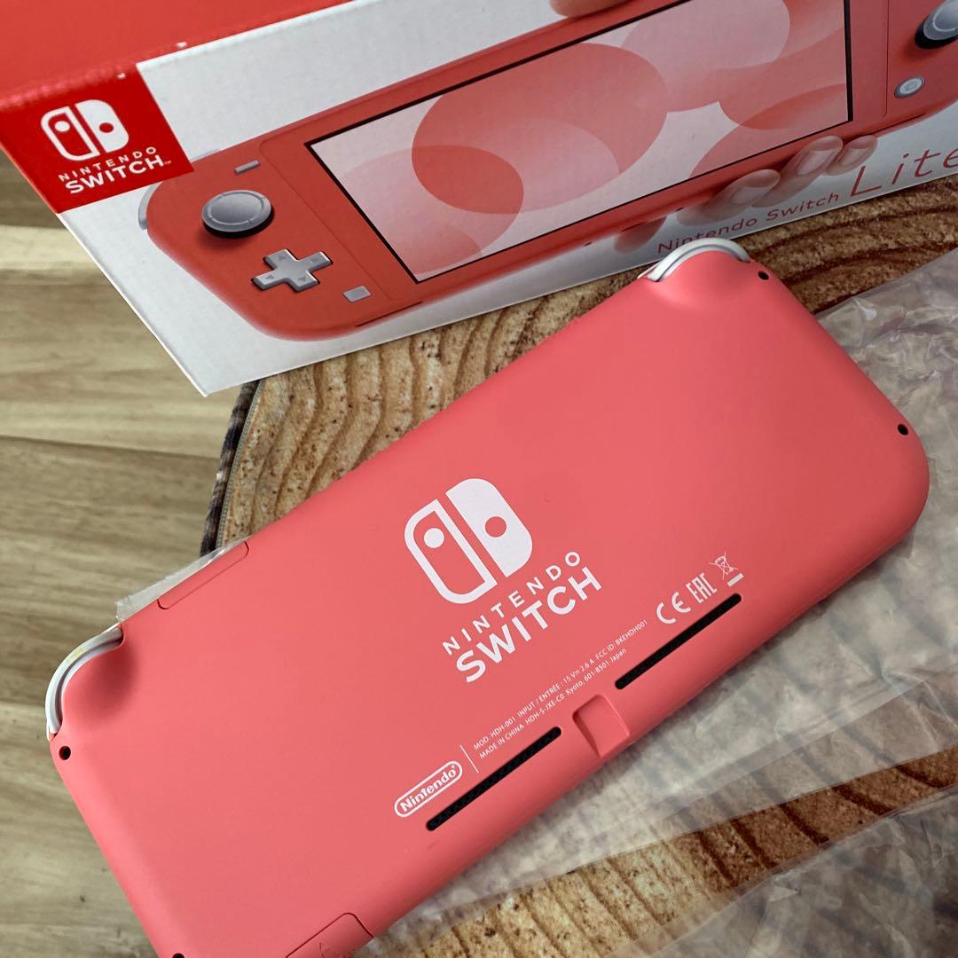 Nintendo Switch Lite ピンク本体
