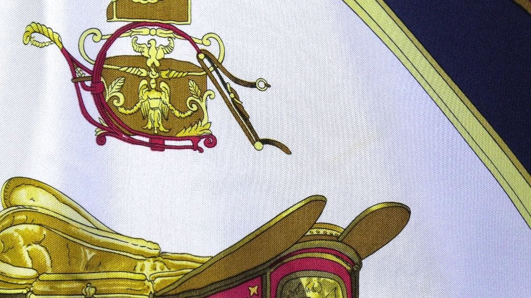 HERMES エルメス　大判スカーフ　カレ90　 D214