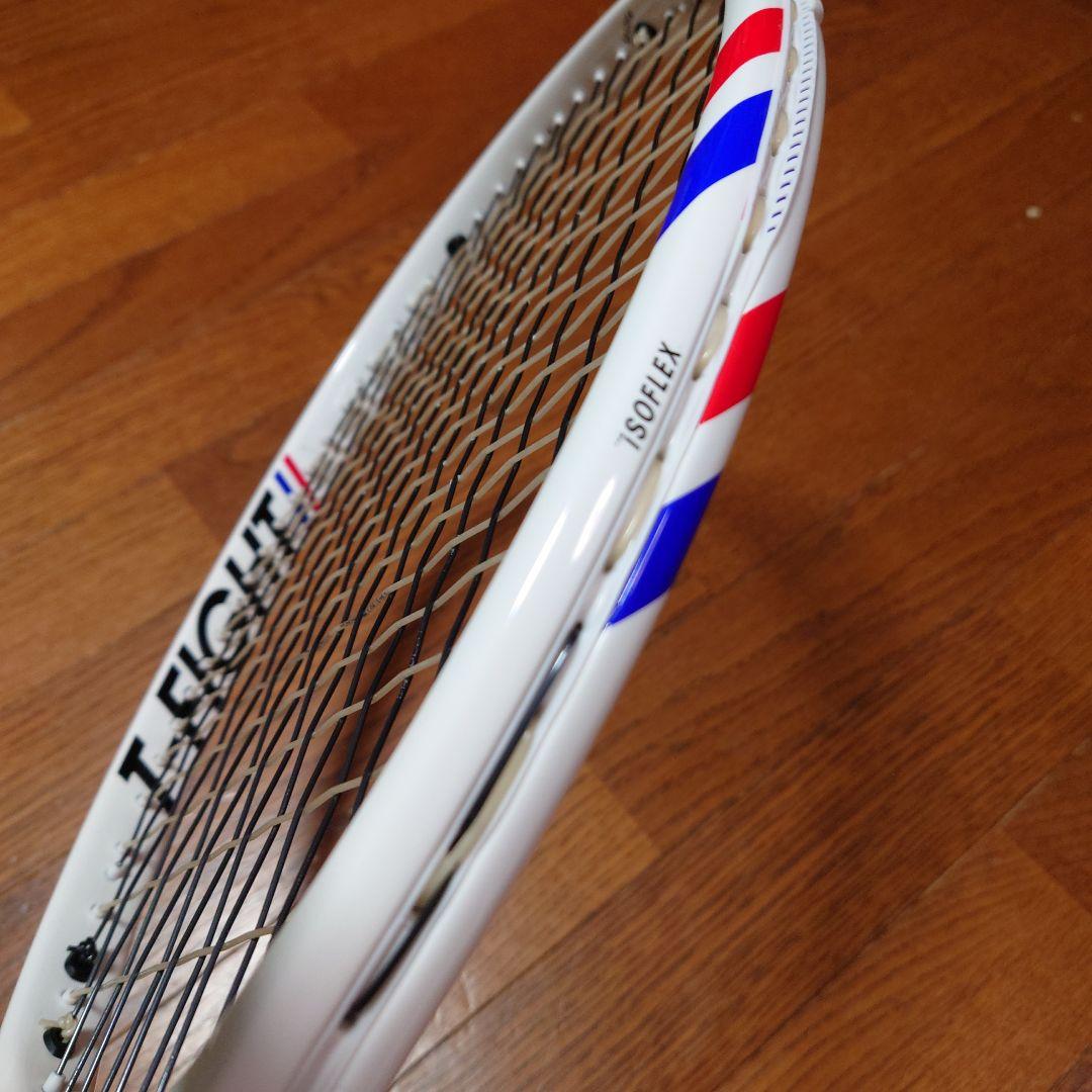 テクニファイバーT-Fight 300 S　 グリップ2