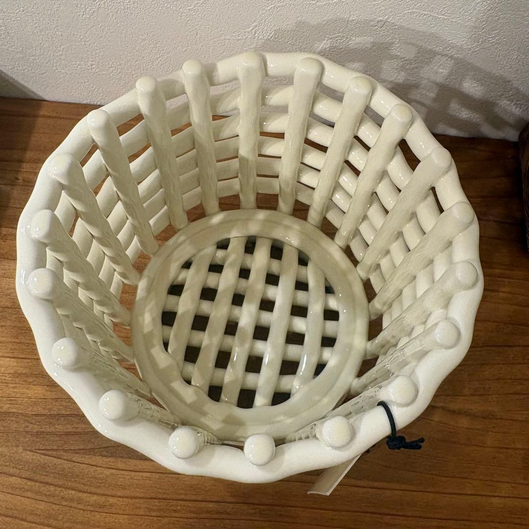 新品未使用　ferm LIVING セラミック/陶器バスケットS