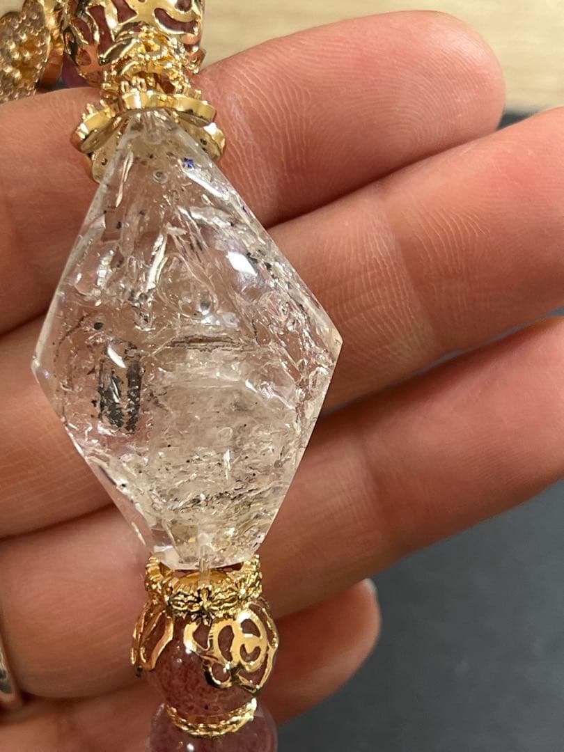 水入水晶ストロベリークォーツのブレスレット