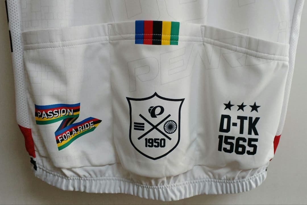 アパレル　サイズM　新品未使用