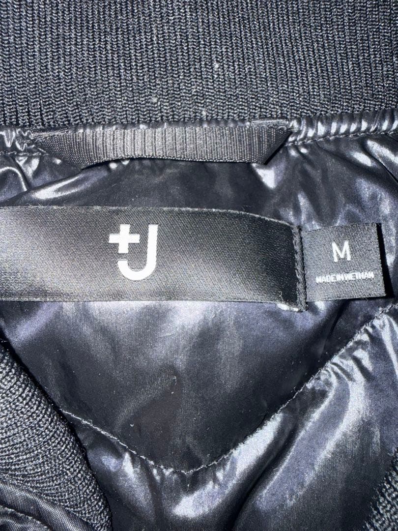 UNIQLO ブラック MA-1 フライトジャケット