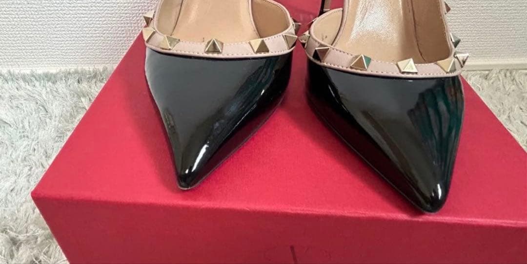 【美品】ヴァレンティノ アンクルストラップ　エナメル　パンプス　25cm