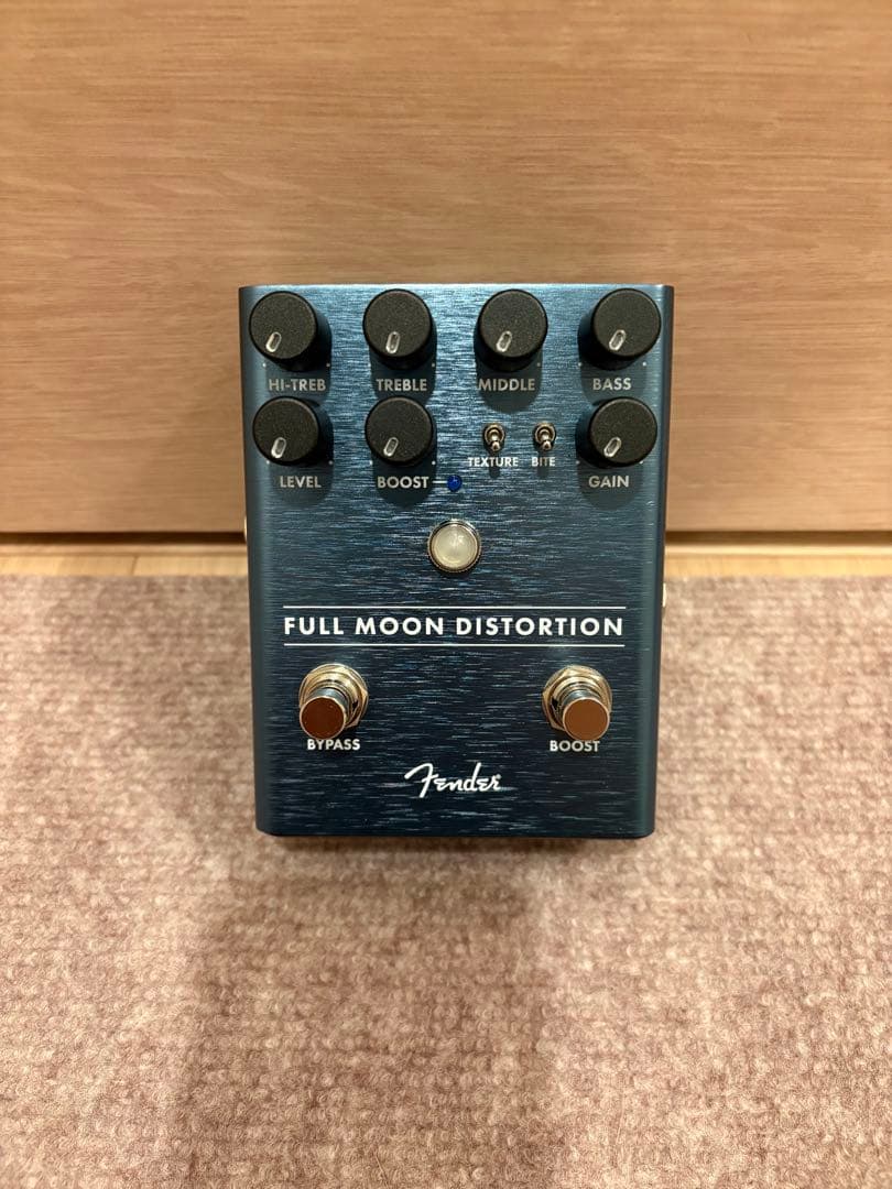 ギター FENDER FULL MOON DISTORTION