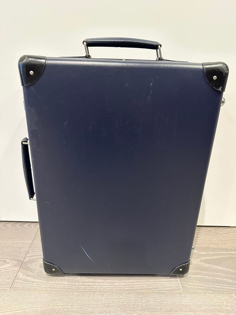 グローブトロッター ネイビーブルー ハードケース