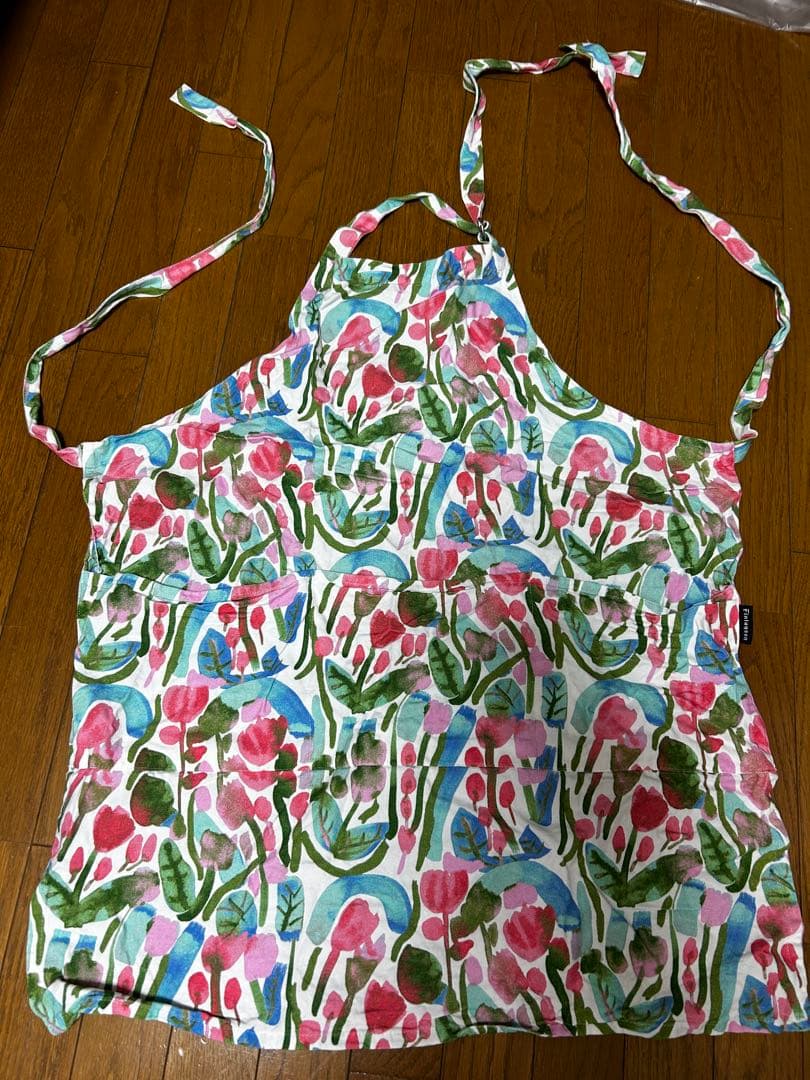 フィンレイソン花柄エプロン　フィンランド