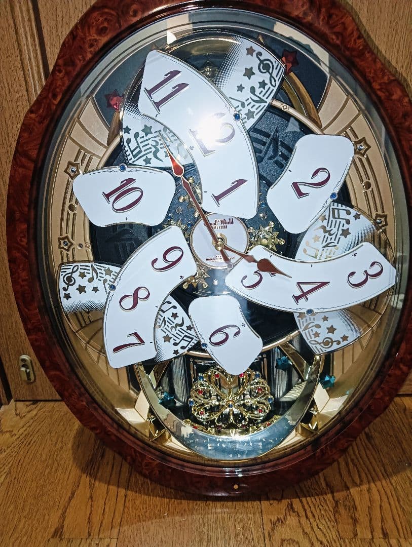 ⭕️極美品❗️リズム時計 電波カラクリ掛け時計 スモールワールドブルームGO