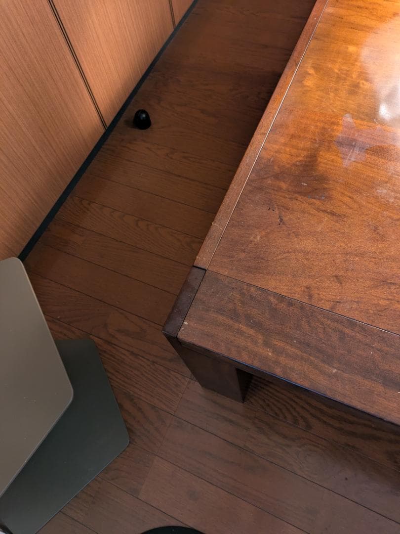 cassina カッシーナ　BREATH テーブル　約40万円